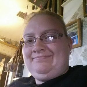 Meet your Posher, Nichole