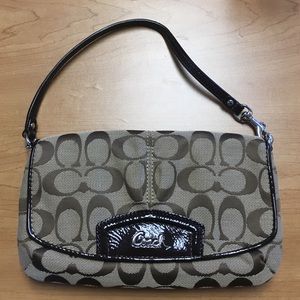 Small Coach signature purse