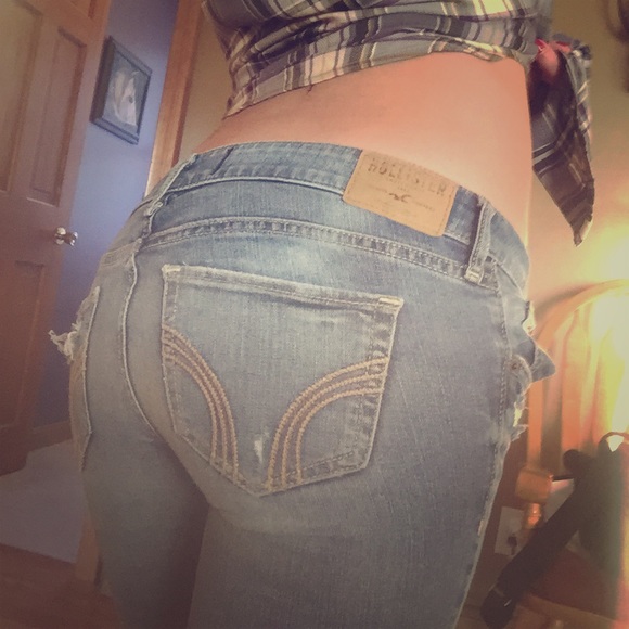 Hollister Boot Cut Ripped Jeans size 3 (26)