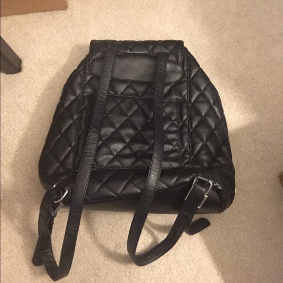 Back pack - Picture 2 of 4