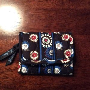 Small Vera Bradley wallet