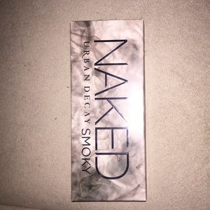 Naked Smokey Palette