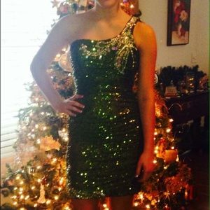 Green short prom dress.   Size 2