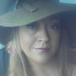 Meet your Posher, Rochelle