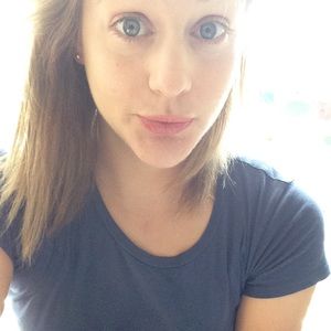 Meet your Posher, Becky