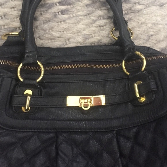 Urban Expressions black handbag - Picture 2 of 3