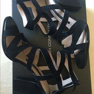 French Connection black heels. Sz 38
