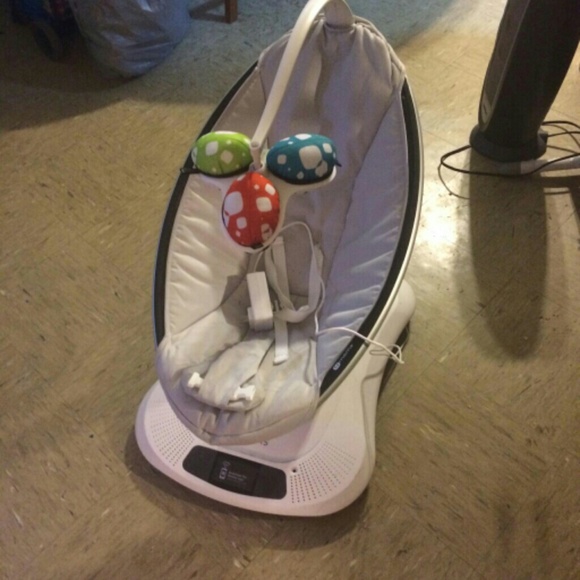 4moms mamaroo swing