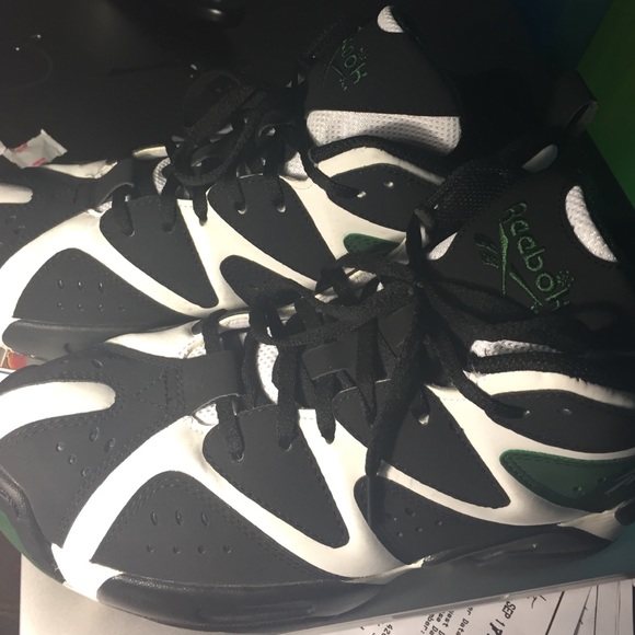 Reeboks - Picture 4 of 4