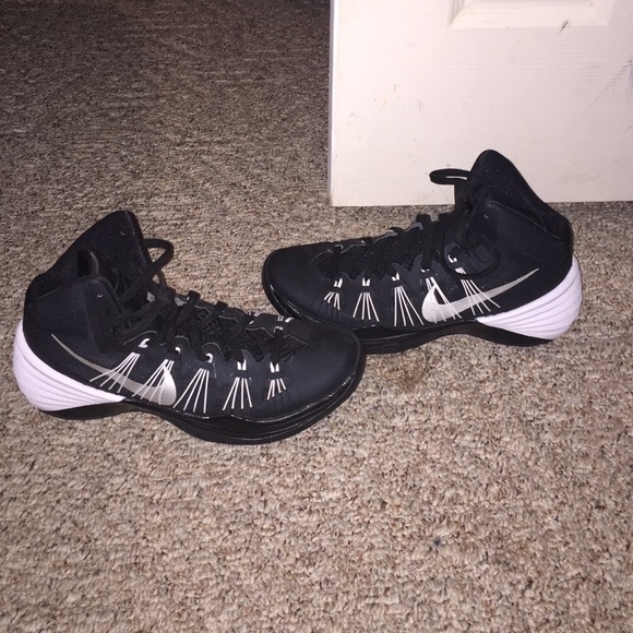 Nike hyperdunks