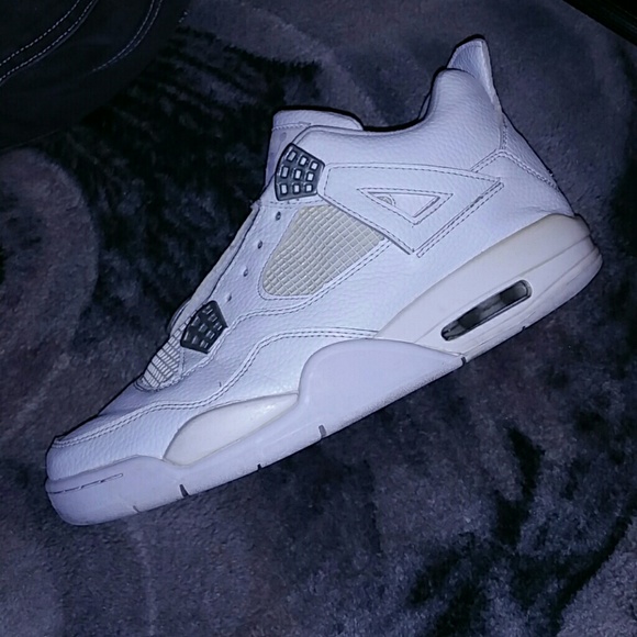 Jordan Shoes - Jordan 4 (pure money) REPS!