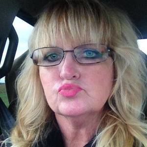 Meet your Posher, Delores