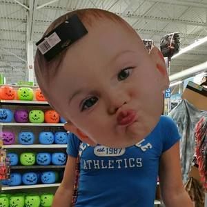 Meet your Posher, Sabrina