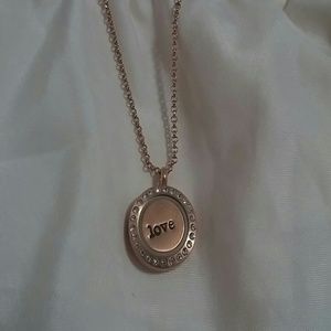 SOLD Origami Owl Necklace