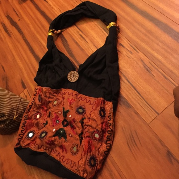 Purse - Picture 1 of 4