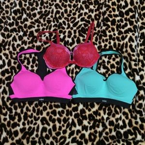 Bra/ sports bra bundle