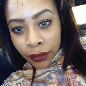 Meet your Posher, Terin