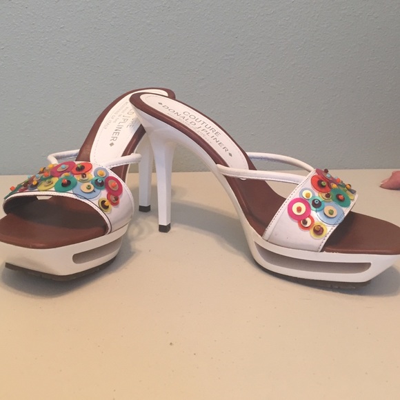 Donald Pilner Heels - Picture 2 of 3