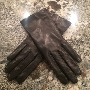 Soft black leather gloves