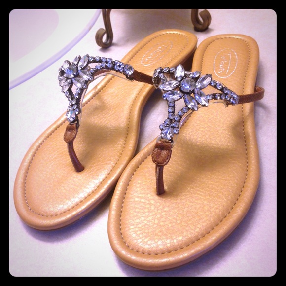 Sandles