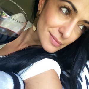 Meet your Posher, Jacqueline