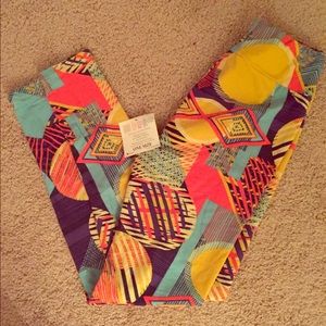 AMAZINGLY soft leggings