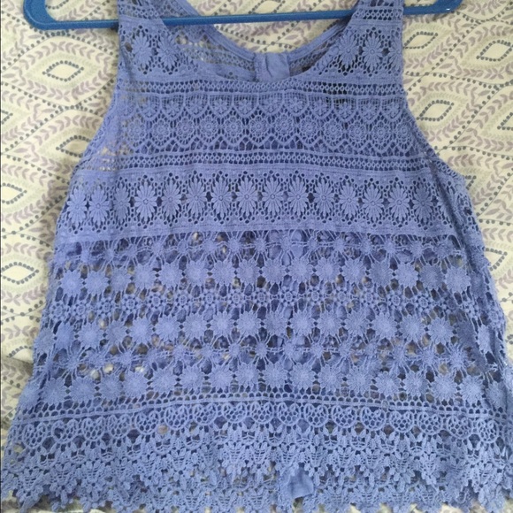 Light blue lace top - Picture 1 of 3