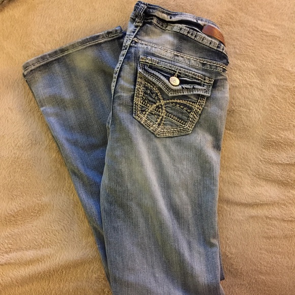 Wallflower Bootcut Jeans - Picture 3 of 3
