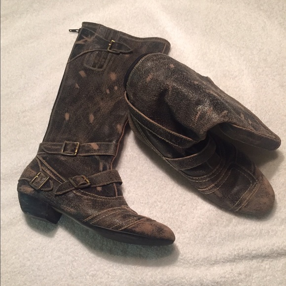 Vintage looking Boot