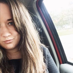 Meet your Posher, Lucy