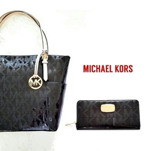 Bundle NWT MICHAEL KORS JETSET SET