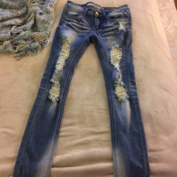 Skinny Jeans 💕 - Picture 2 of 4