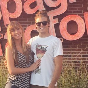 Meet your Posher, Liz