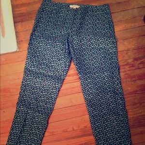 Cute capri pants! Great for work