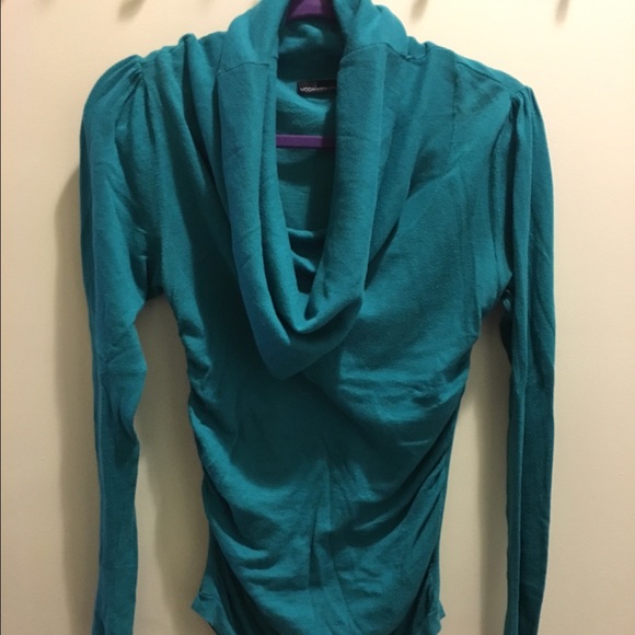 VS teal sweater- can be worn 2 ways!