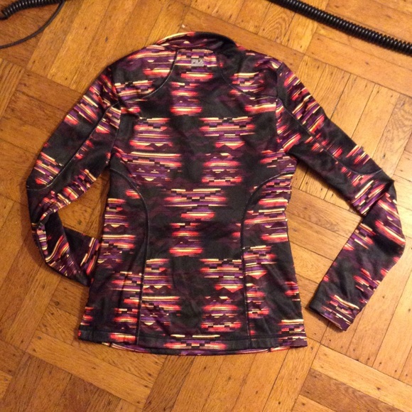 Athletic pullover - Picture 2 of 4