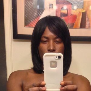 Meet your Posher, Janel