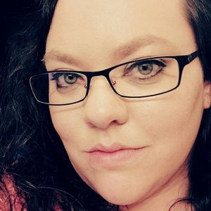 Meet your Posher, Crystal_981@hotmail.com