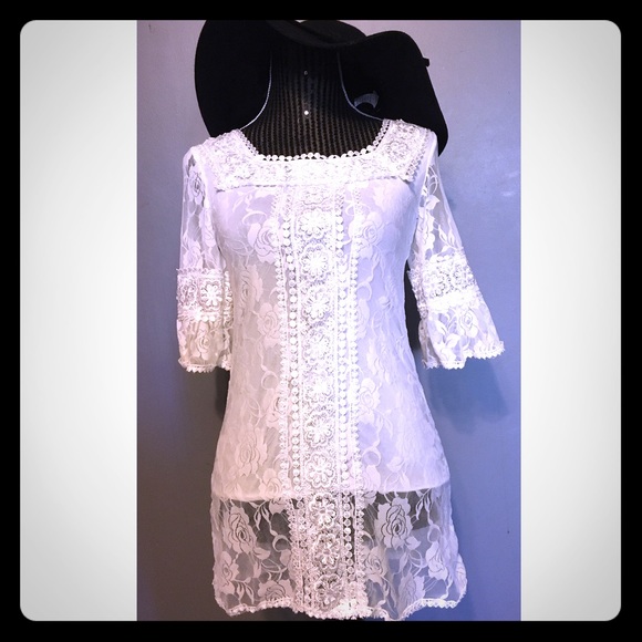 DEAL// Vintage Tunic // super cute & black hat!!
