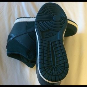 🎉Nike Women's Wedge Dunk🎉