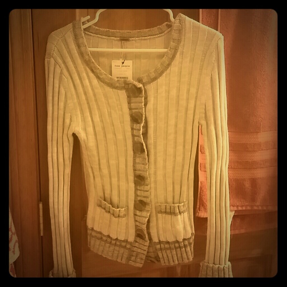 FREE PEOPLE cardigan never worn. New with tags