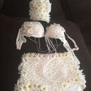 Daisy rave outfit