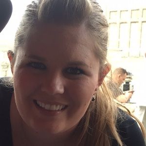 Meet your Posher, Jeans