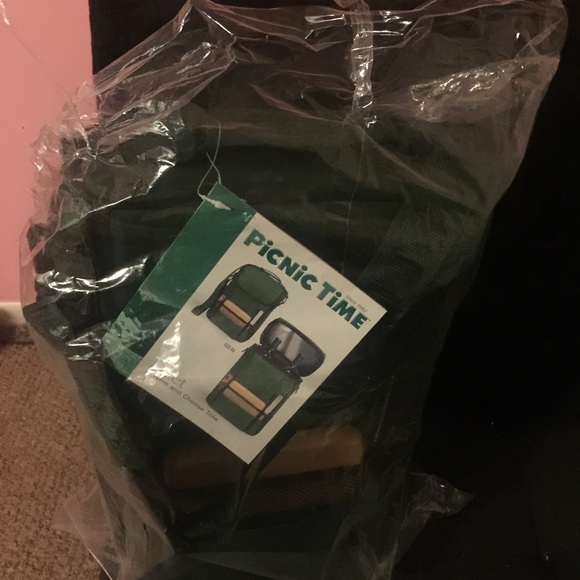 Brand new picnic bag