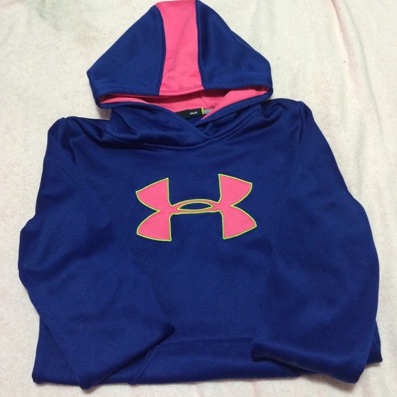 Blue sweatshirt