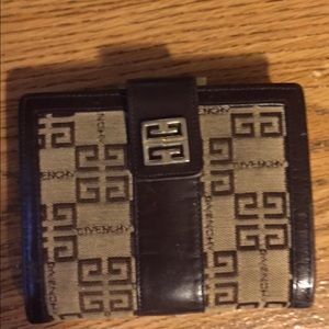 Givenchy vintage wallet