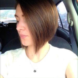 Meet your Posher, Alexandra