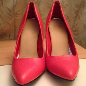 Coral pumps