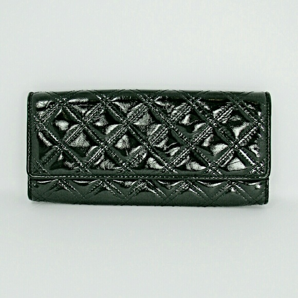 ✋HOLD✋LOFT Patten Leather Quilted Clutch