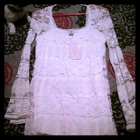 White lace dress